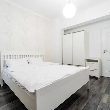 Luxury Baneasa 布加勒斯特