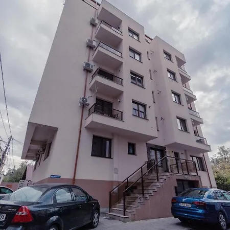 Luxury Baneasa 布加勒斯特